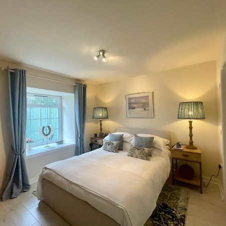 No 2 Ramageton At Carnell Estates Villa ทรูน ภายนอก รูปภาพ